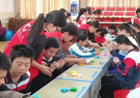 2025-11-15 14:37:48.784000